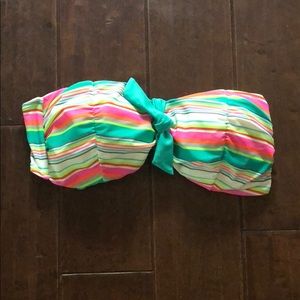 SNCE **BRAND NEW, WITHOUT TAGS** Bikini Top.